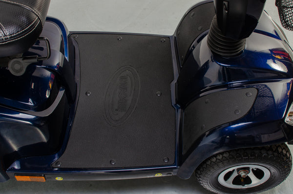 Invacare Orion Midsize Mobility Scooter 8mph Pavement Road Suspension Pneumatic