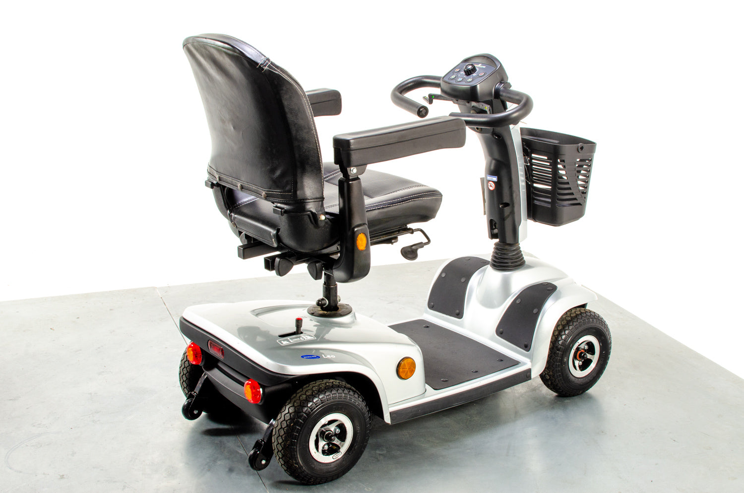 Invacare Leo Used Mobility Scooter Pavement Comfy Pneumatic Tyres