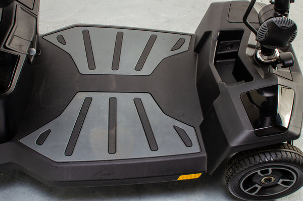 Pride Jazzy Zero Turn Dual-Motor Used Mobility Scooter Transportable