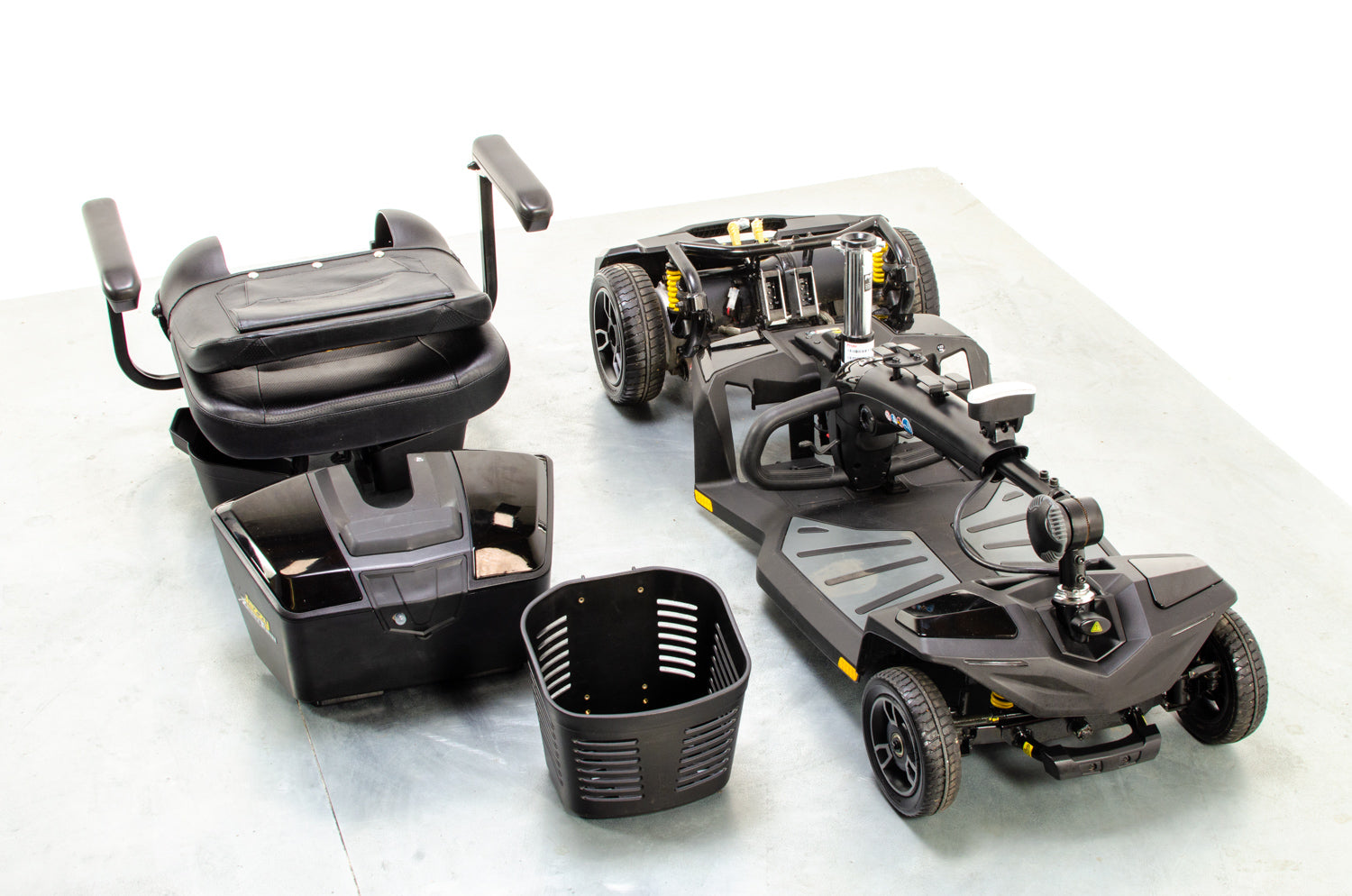 Pride Jazzy Zero Turn Dual-Motor Used Mobility Scooter Transportable Secondary image