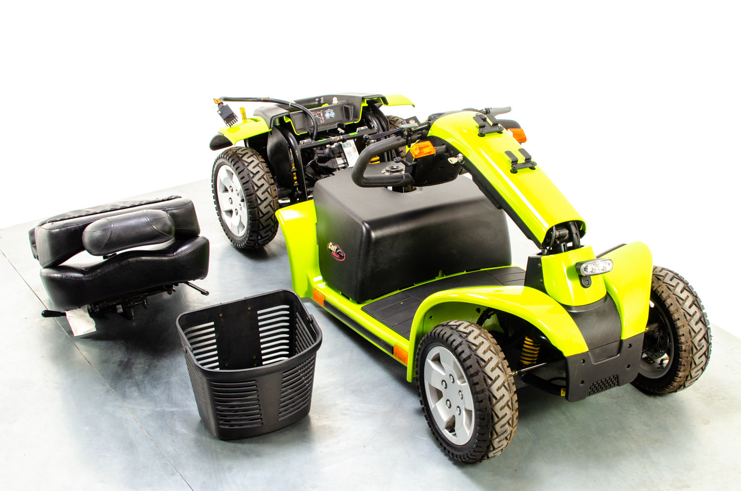 Pride Colt Pursuit 8mph Large All Terrain Transportable Mobility Scooter Secondary image