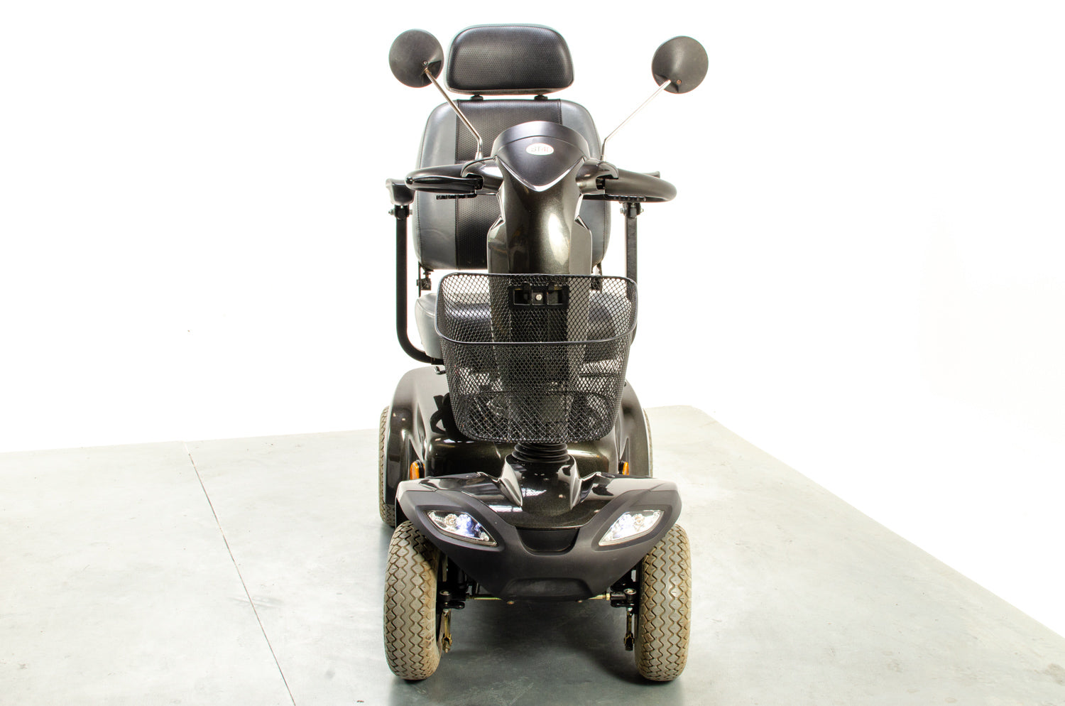 Days Strider ST4D Used Mobility Scooter Transportable Pavement Road 8mph Secondary image