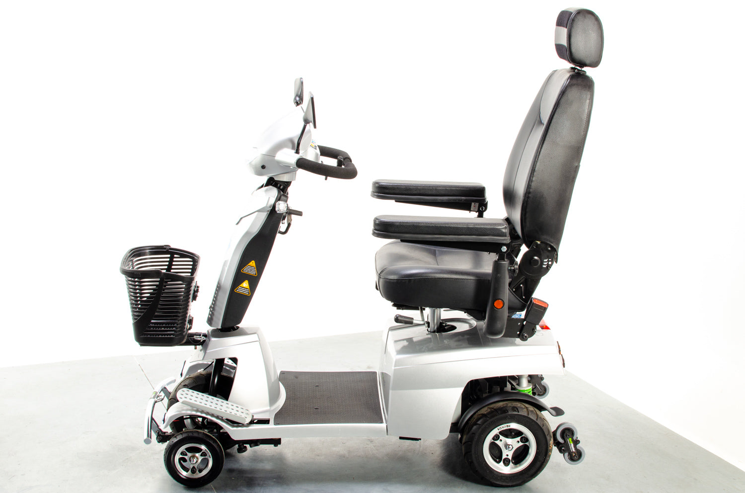 Quingo Vitess 2 5 Wheel Luxury Mobility Scooter Unused