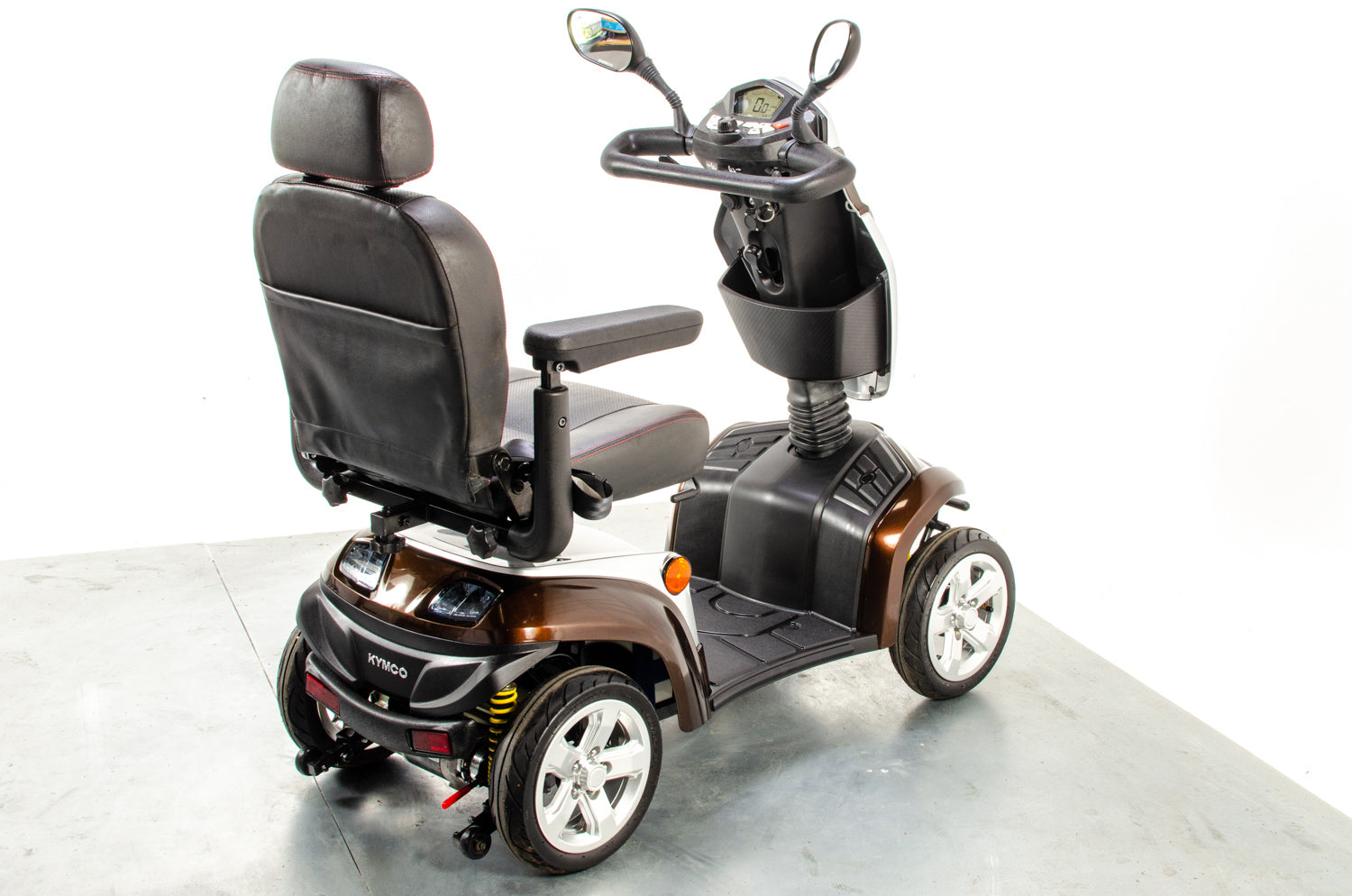 Kymco Agility Midsize Luxury Mobility Scooter 8mph 2 miles from new