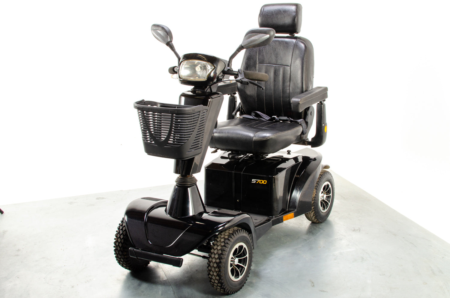 Sterling S700 Used Mobility Scooter Large 8mpoh All-Terrain Sunrise Medical