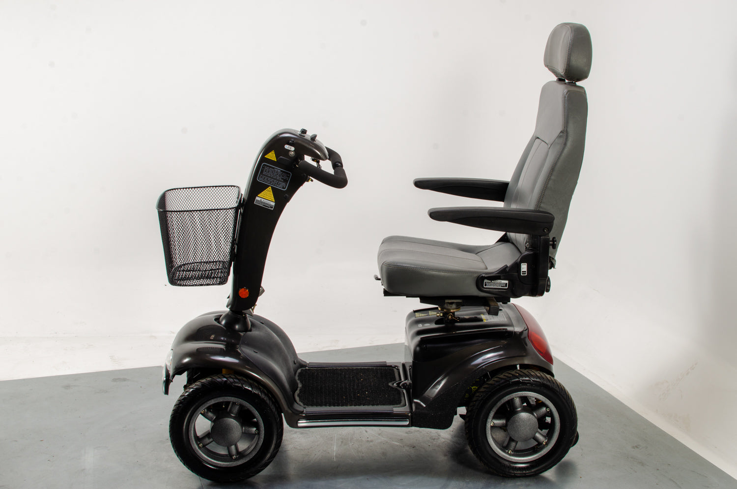 Sterling Diamond 8mph Used Mobility Scooter Comfy Suspension Road Pavement