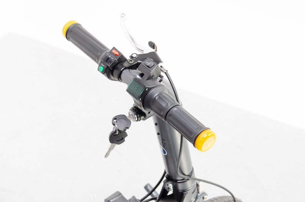 eFOLDI 8mph Lightweight Folding Mobility Scooter