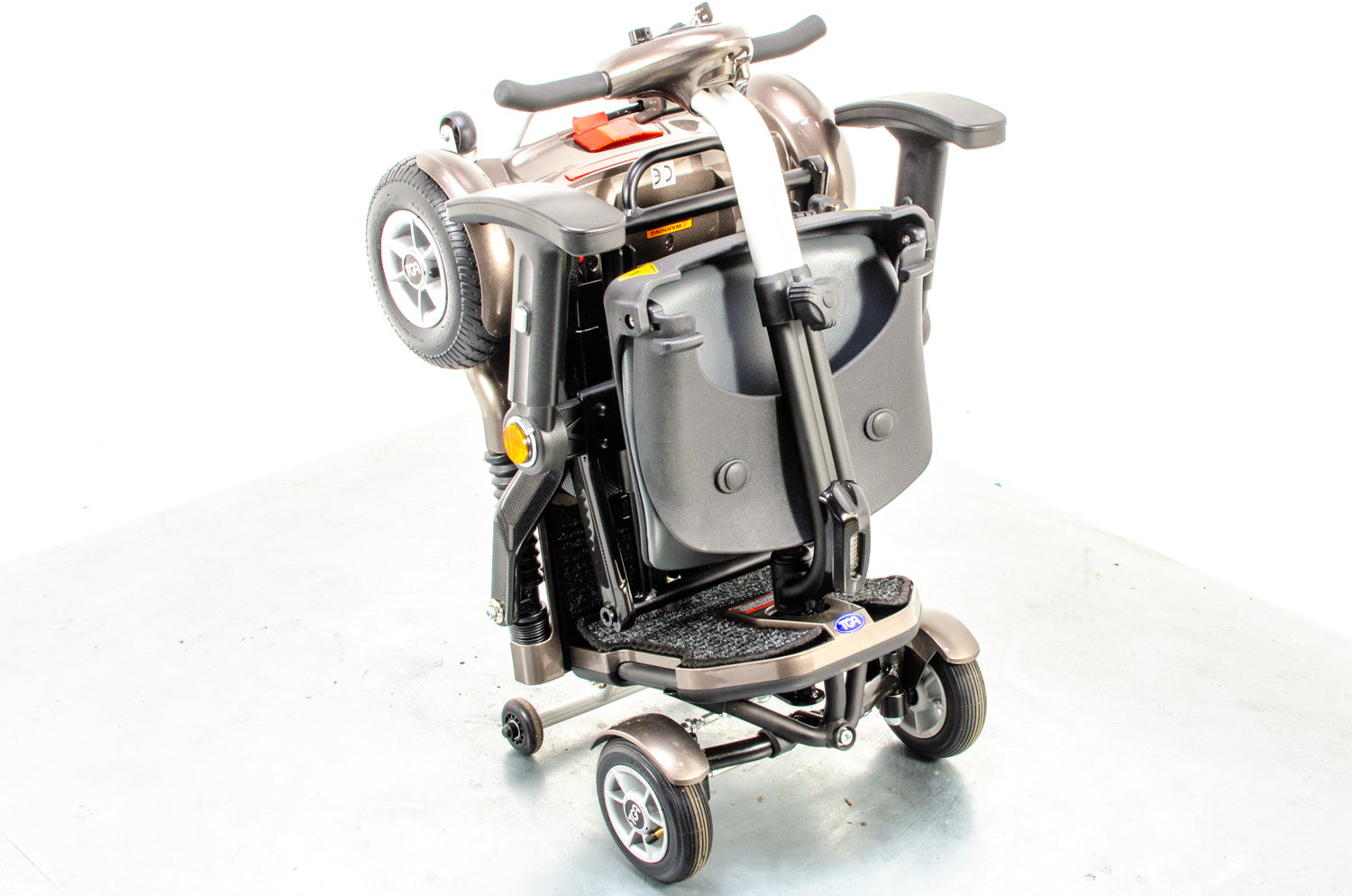 TGA Minimo Plus 4 Used Electric Mobility Scooter Lithium Compact Folding Transportable Travel Secondary image