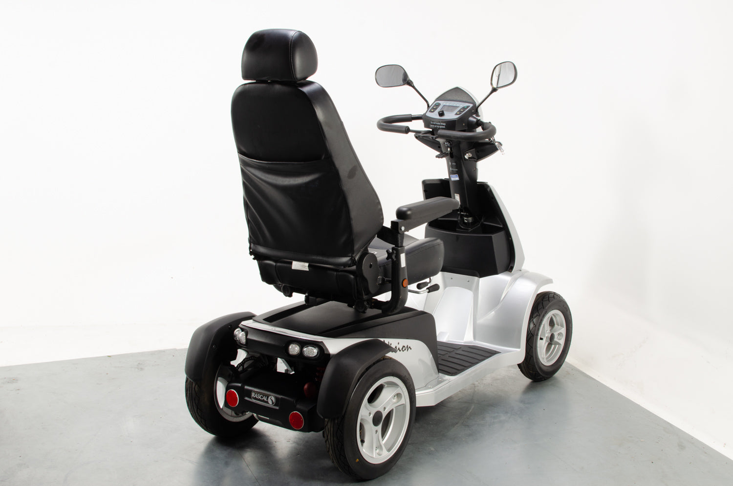 Rascal Vision Used Electric Mobility Scooter 8mph Large All-Terrain Road Legal Silver