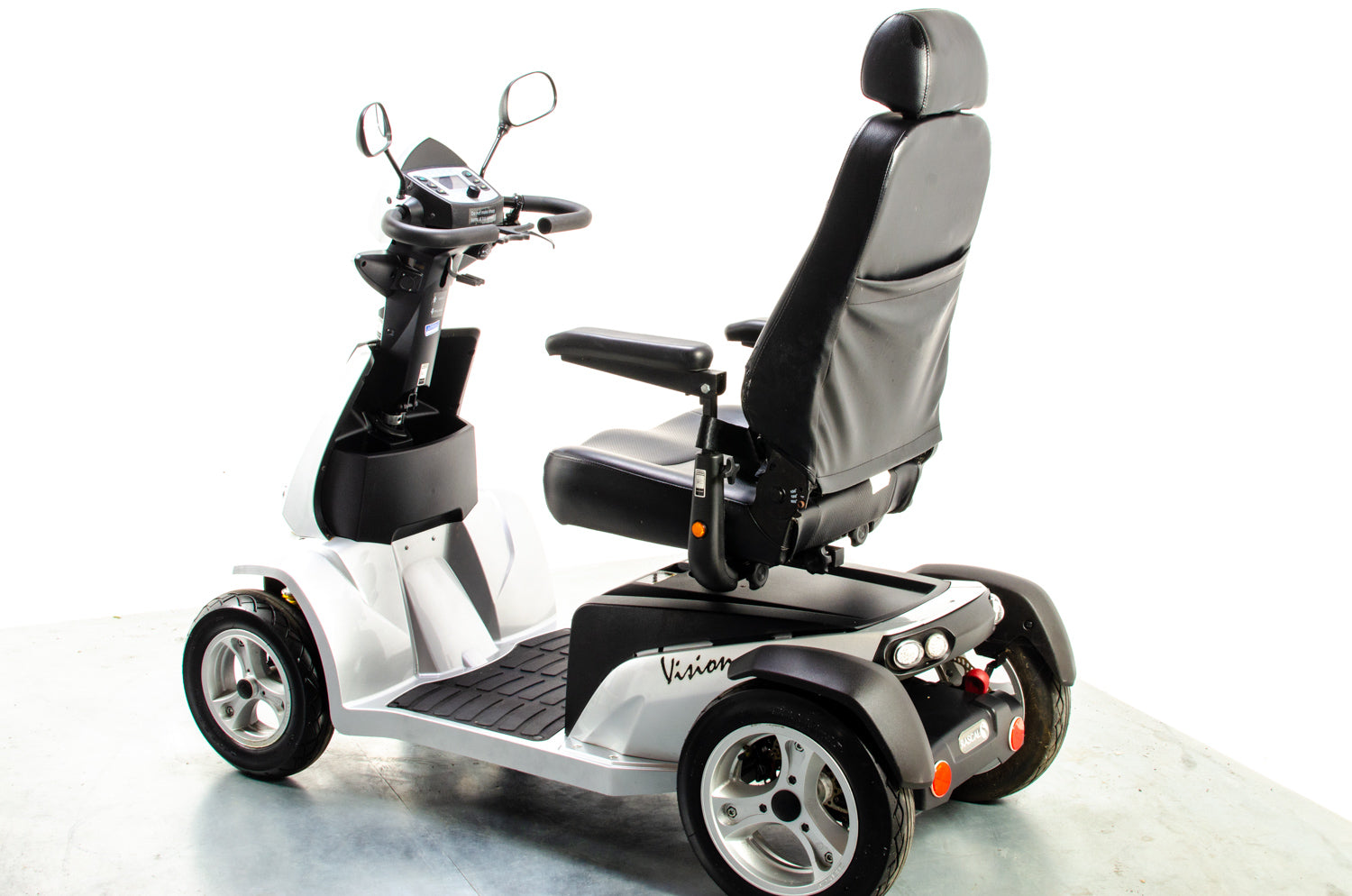 Rascal Vision Used Electric Mobility Scooter 8mph Large All-Terrain Road Legal Silver