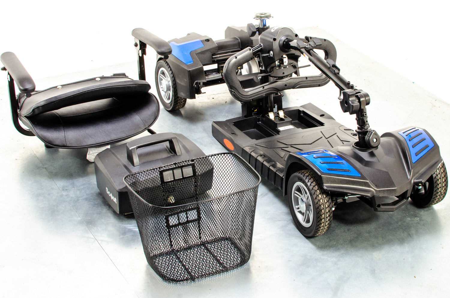 Drive Scout Used Mobility Scooter Small Transportable Boot Lightweight 4mph Secondary image