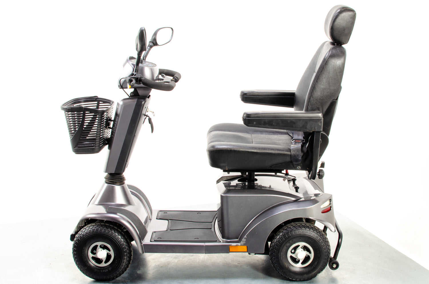 Sunrise Medical Sterling S425 Used Electric Mobility Scooter 8mph Midsize Suspension Comfy Grey