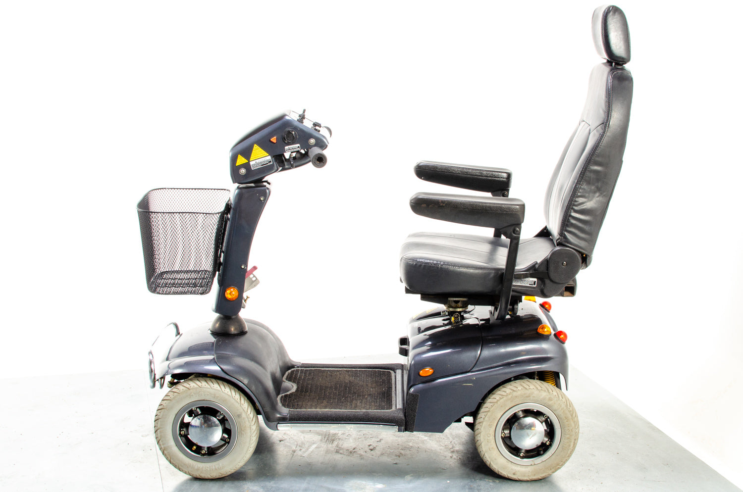 Rascal 650 6mph Used Electric Mobility Scooter 6mph Class 3 Midsize Grey
