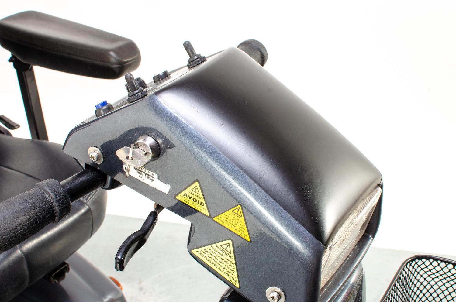 Rascal 650 6mph Used Electric Mobility Scooter 6mph Class 3 Midsize Grey