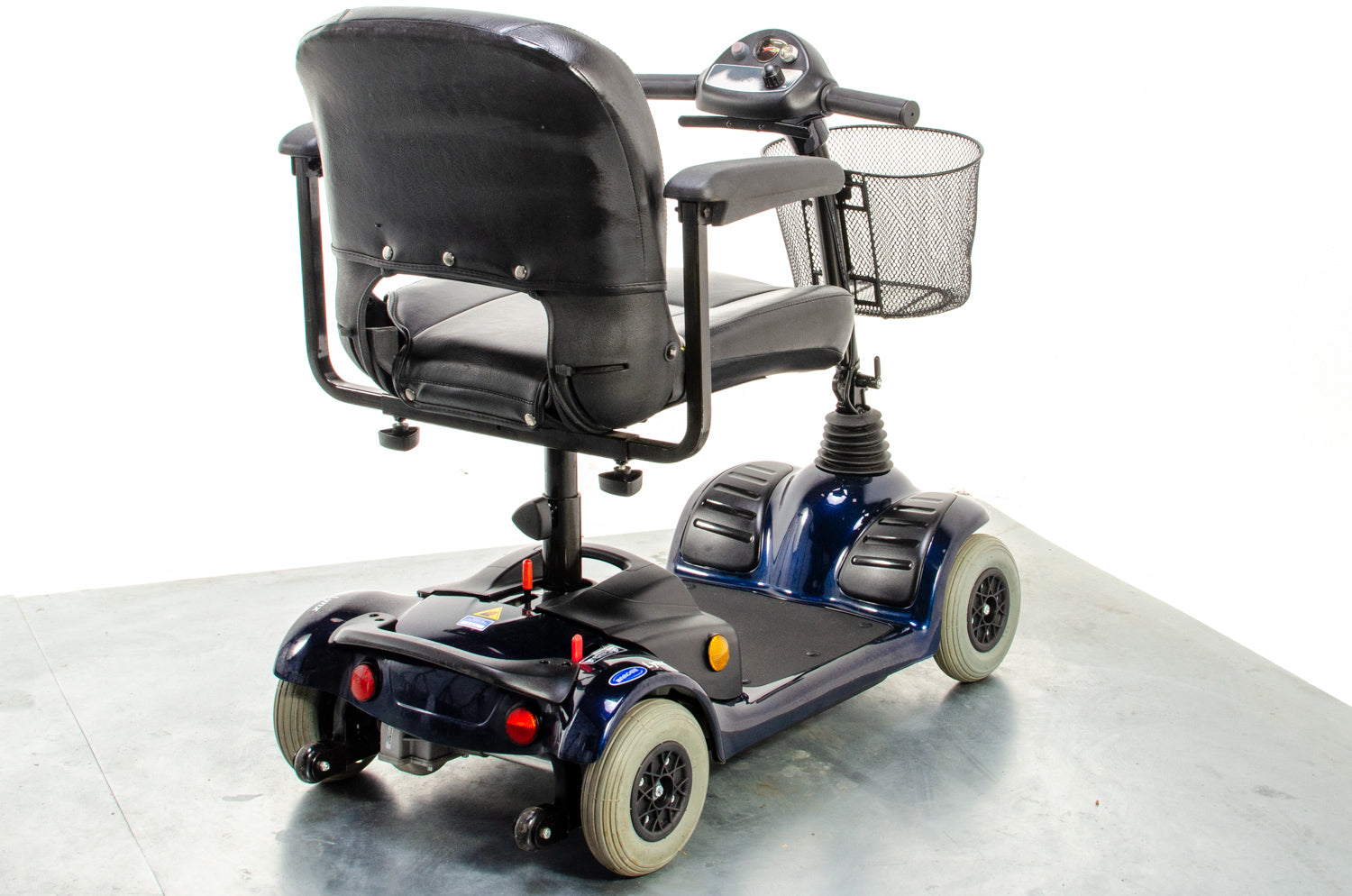Invacare Lynx Used Mobility Scooter Small Boot Transportable Lightweight Travel Indoor Blue