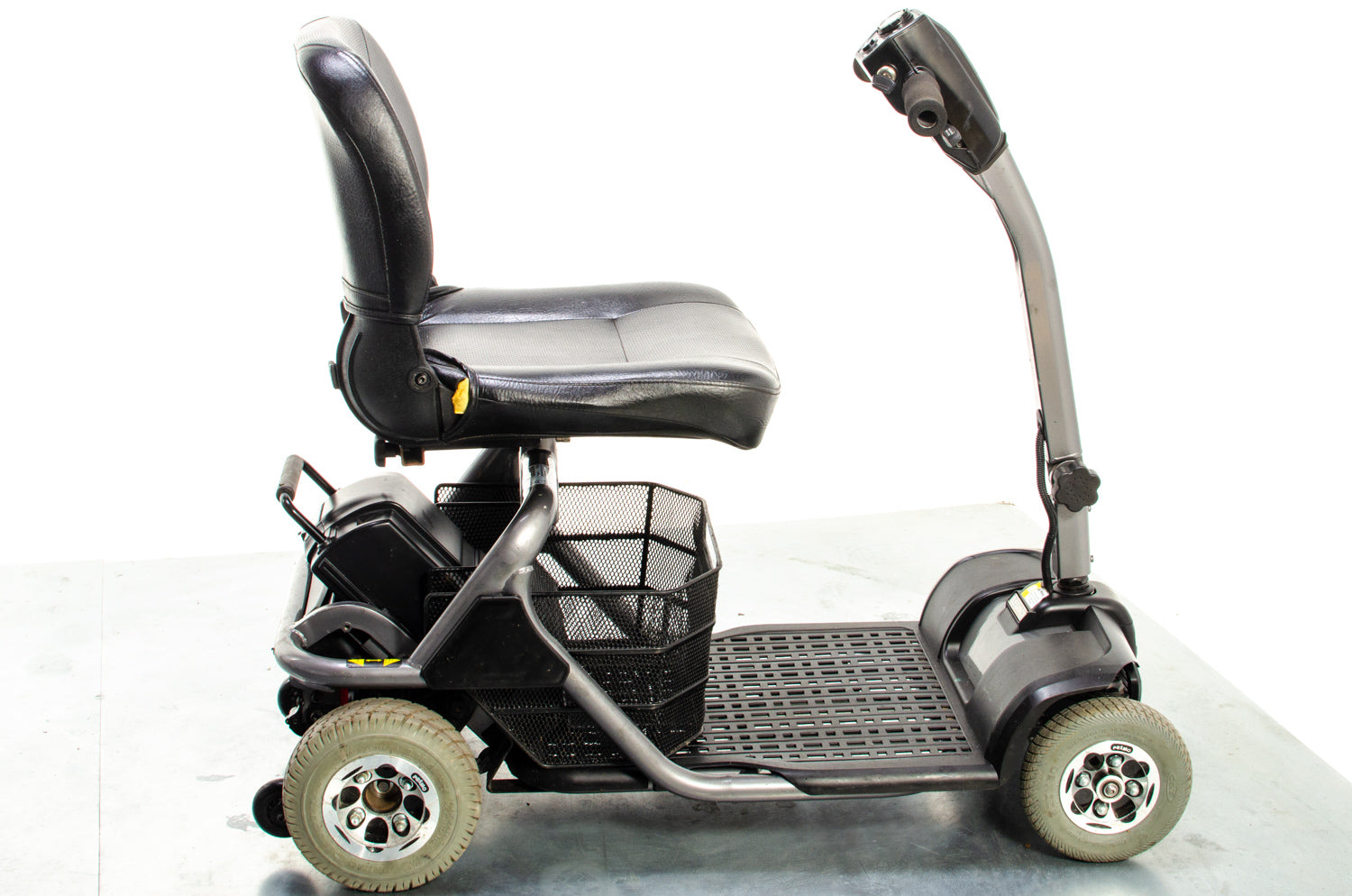 Rascal Liteway 4 Used Electric Mobility Scooter Transportable Boot Travel Lightweight tubular frame