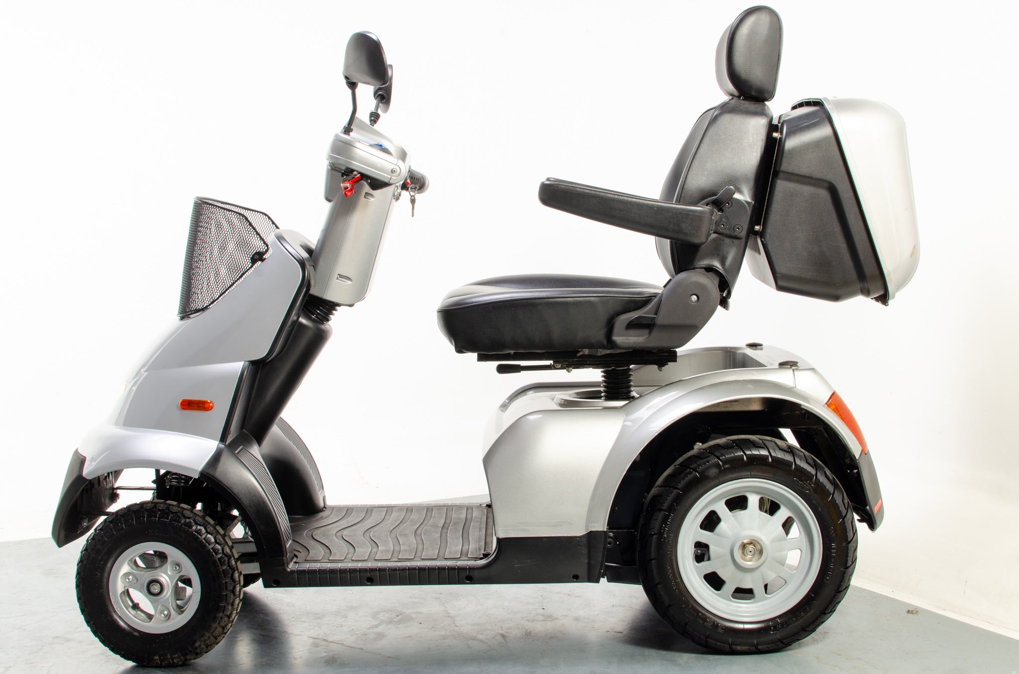 TGA Breeze S4 Used Mobility Scooter 8mph Large All-Terrain Road Legal Off-Road