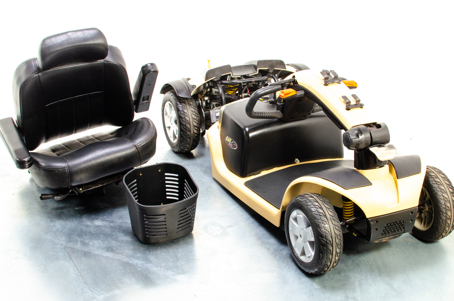 Pride Colt Sport Used Electric Mobility Scooter 8mph Transportable Suspension Road Pavement Beige Sparkle Secondary image