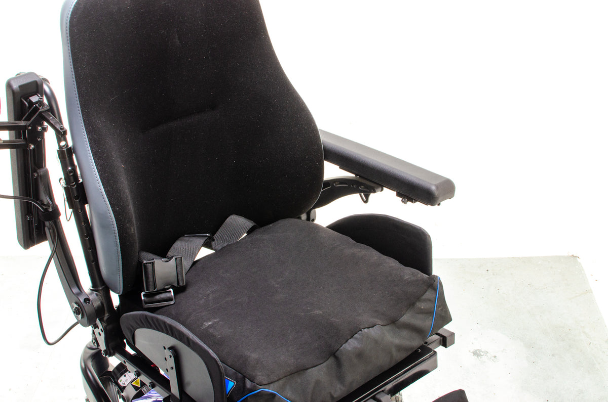 Quickie Salsa M2 6mph Used Electric Wheelchair Powerchair Sunrise Medical Outdoor MWD Blue