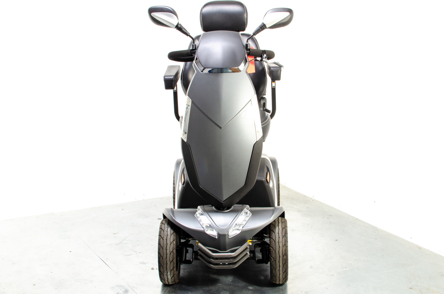 Rascal Vecta Sport Compact Used Electric Mobility Scooter 8mph Max Grip Suspension All-Terrain Matt Grey Secondary image