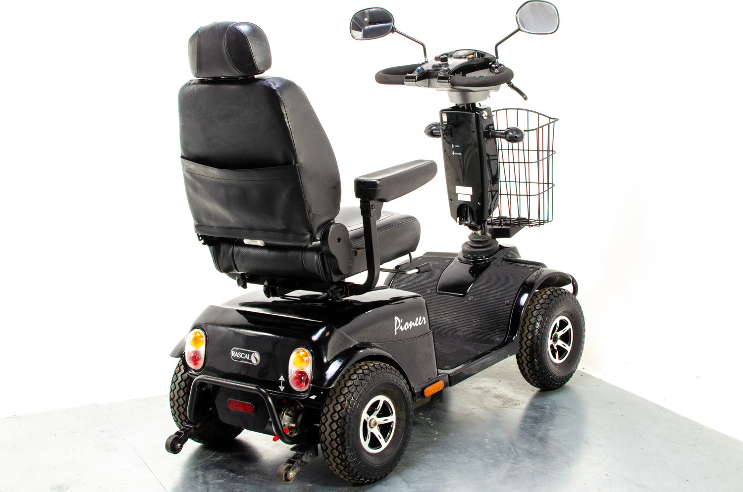 Rascal Pioneer Used Electric Mobility Scooter 8mph Off-Road All-Terrain Suspension Black