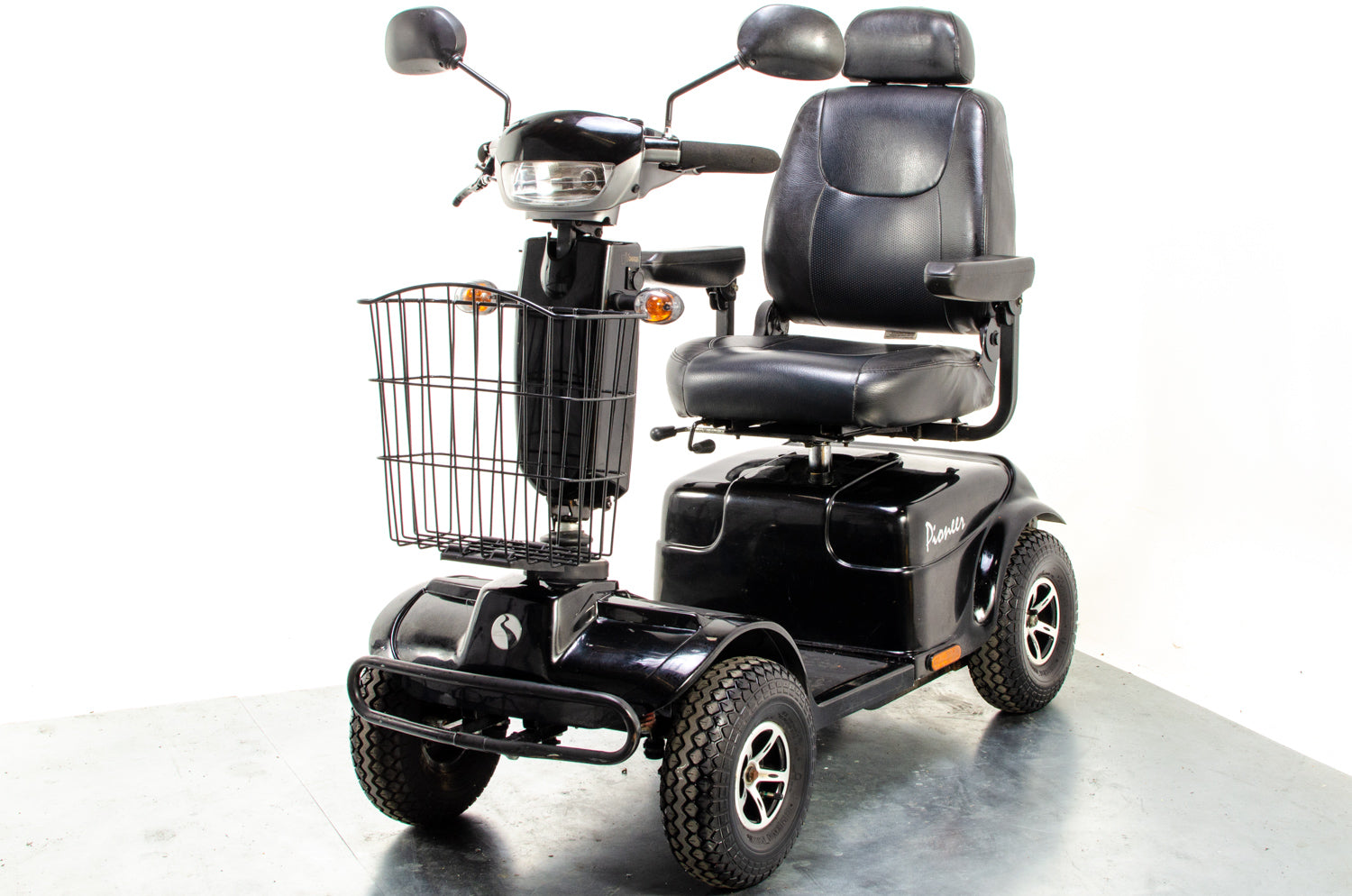 Rascal Pioneer Used Electric Mobility Scooter 8mph Off-Road All-Terrain Suspension Black