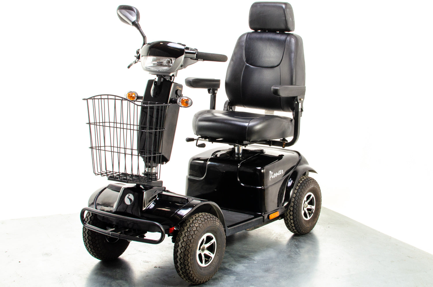 Rascal Pioneer Used Electric Mobility Scooter 8mph All-Terrain Suspension Off-Road Black 13250