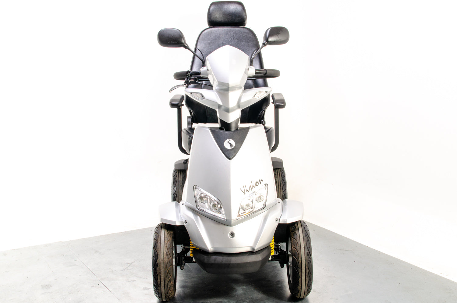Rascal Vision Used Electric Mobility Scooter 8mph Large All-Terrain Road Legal Silver Pneumatic Tyres 13062 Secondary image