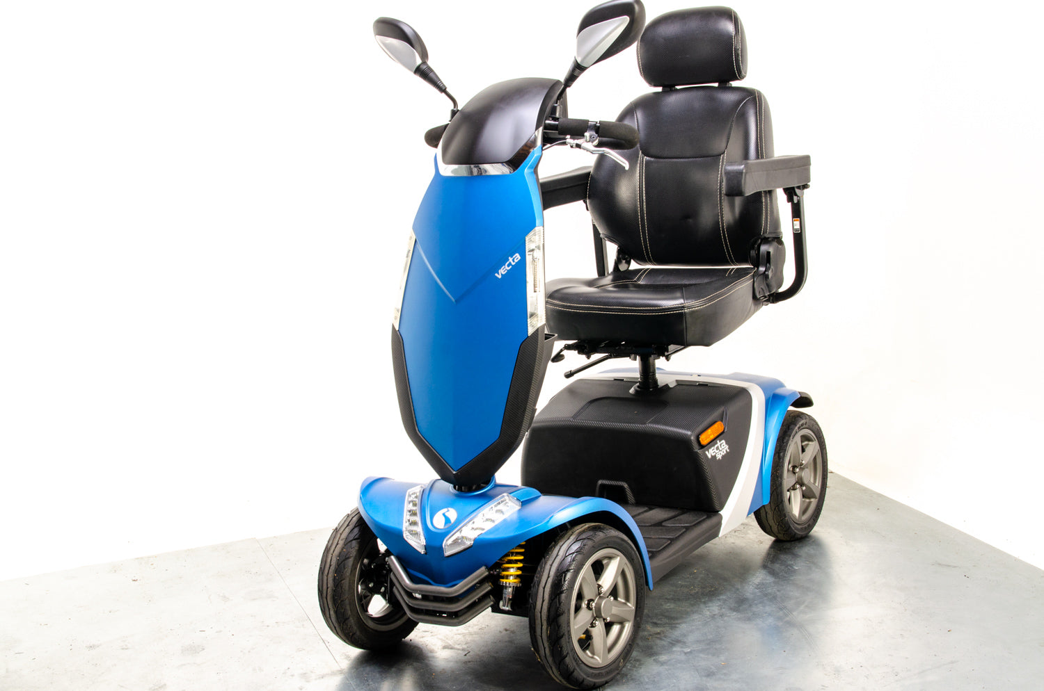 Rascal Vecta Sport Used Electric Mobility Scooter 8mph Suspension Max Grip All-Terrain Road Legal Blue 13319