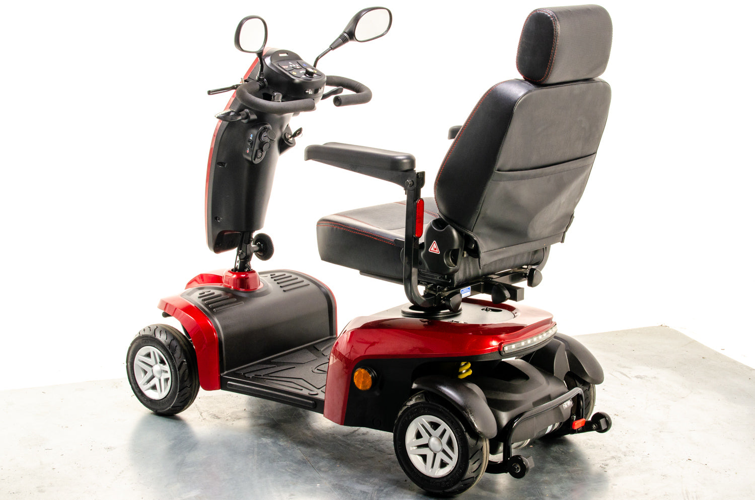 Kymco Komfy 4 Used Mobility Scooter Pavement Suspension Pneumatic Tyres Comfort 4mph Red