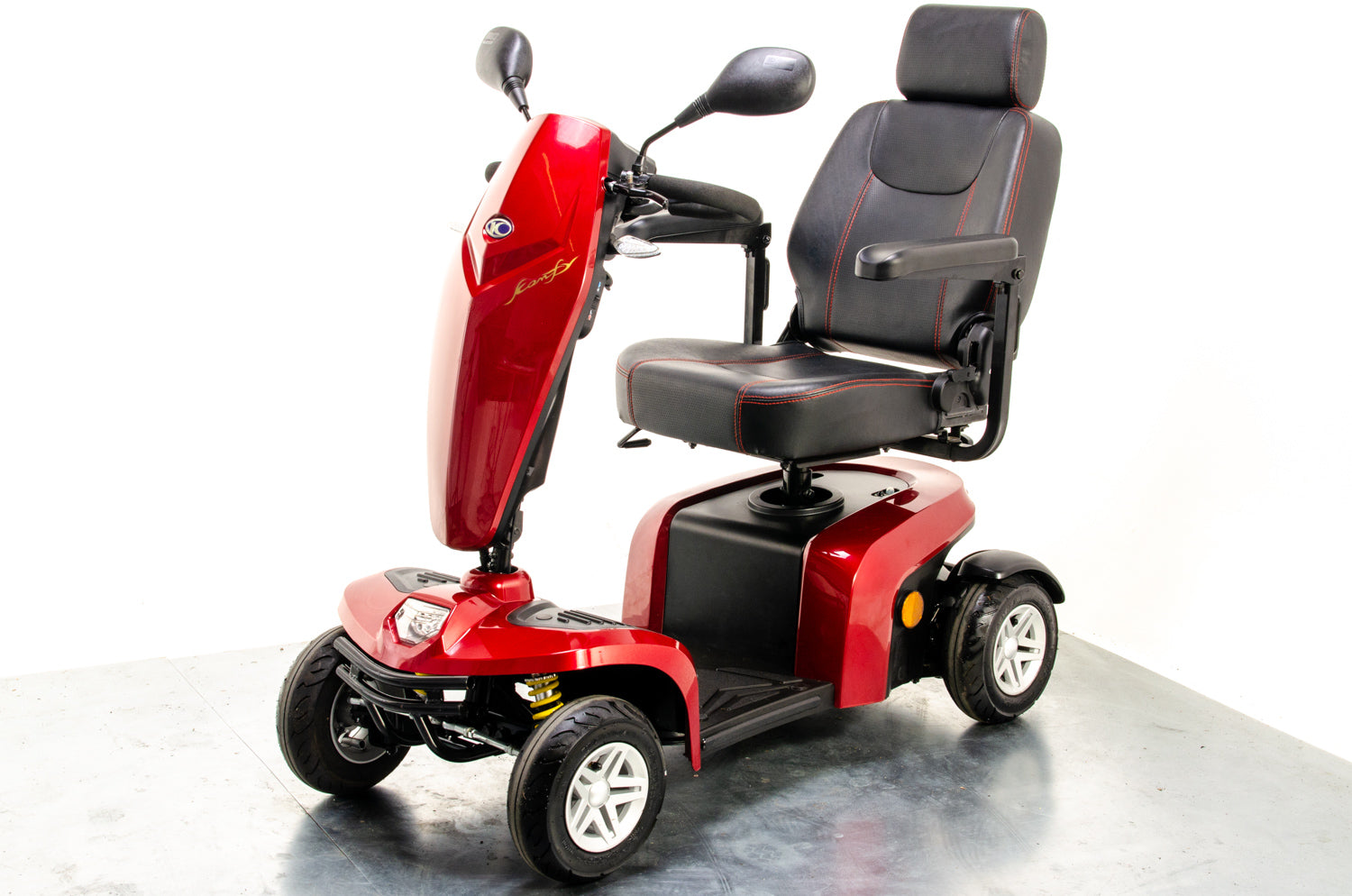 Kymco Komfy 4 Used Mobility Scooter Pavement Suspension Pneumatic Tyres Comfort 4mph Red