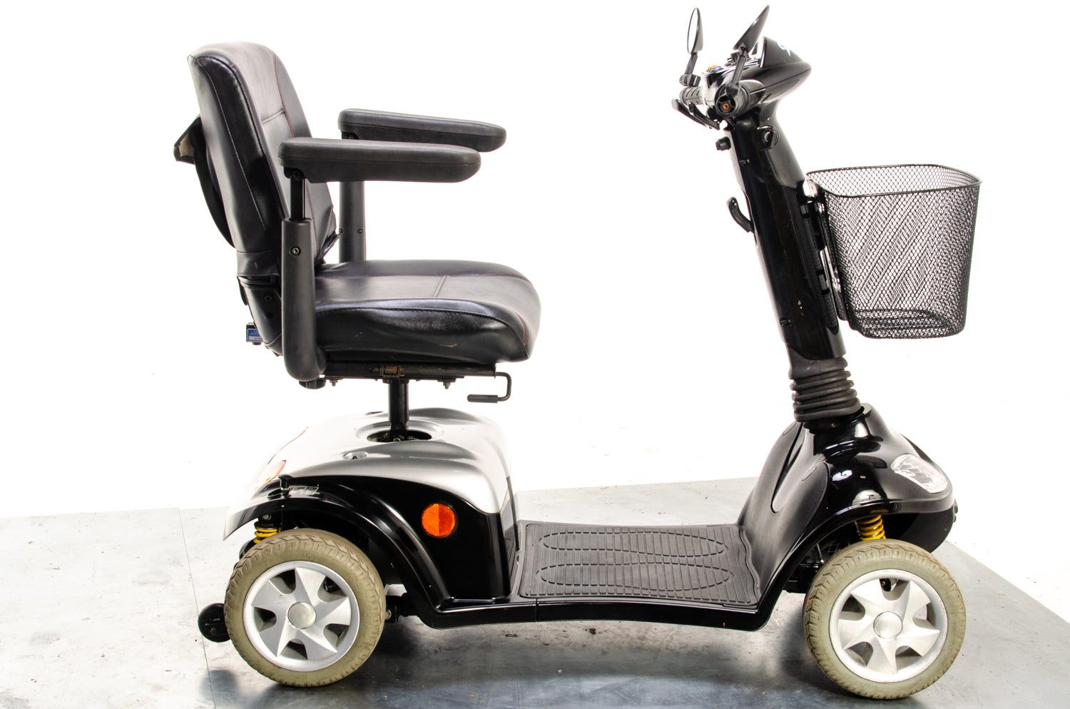 Kymco Super 8 Used Mobility Scooter 8mph Road Pavement Suspension Solid Tyres Black