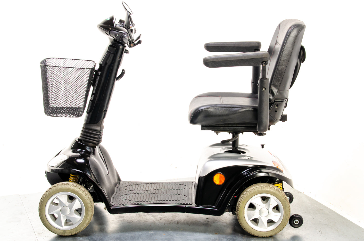 Kymco Super 8 Used Mobility Scooter 8mph Road Pavement Suspension Solid Tyres Black