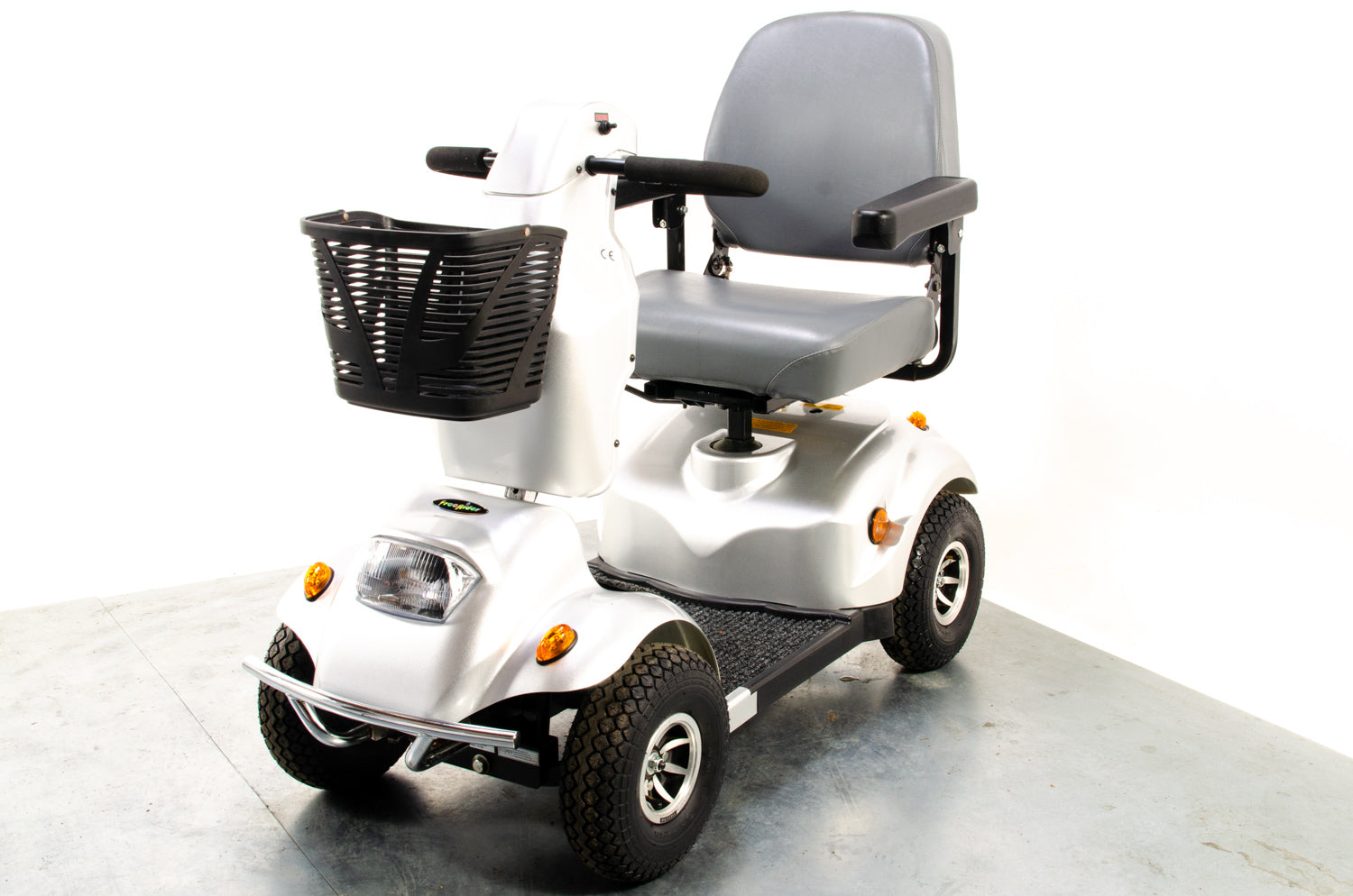 Freerider City Ranger 6 Used Mobility Scooter 6mph midsize Pavement Road Pneumatic Tyres 13071