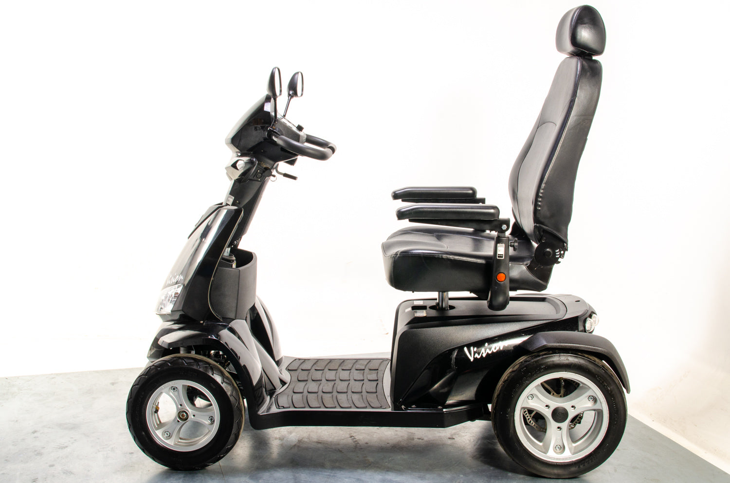 Rascal Vision Used Electric Mobility Scooter 8mph Large All-Terrain Road Legal Black Pneumatic Tyres 13282