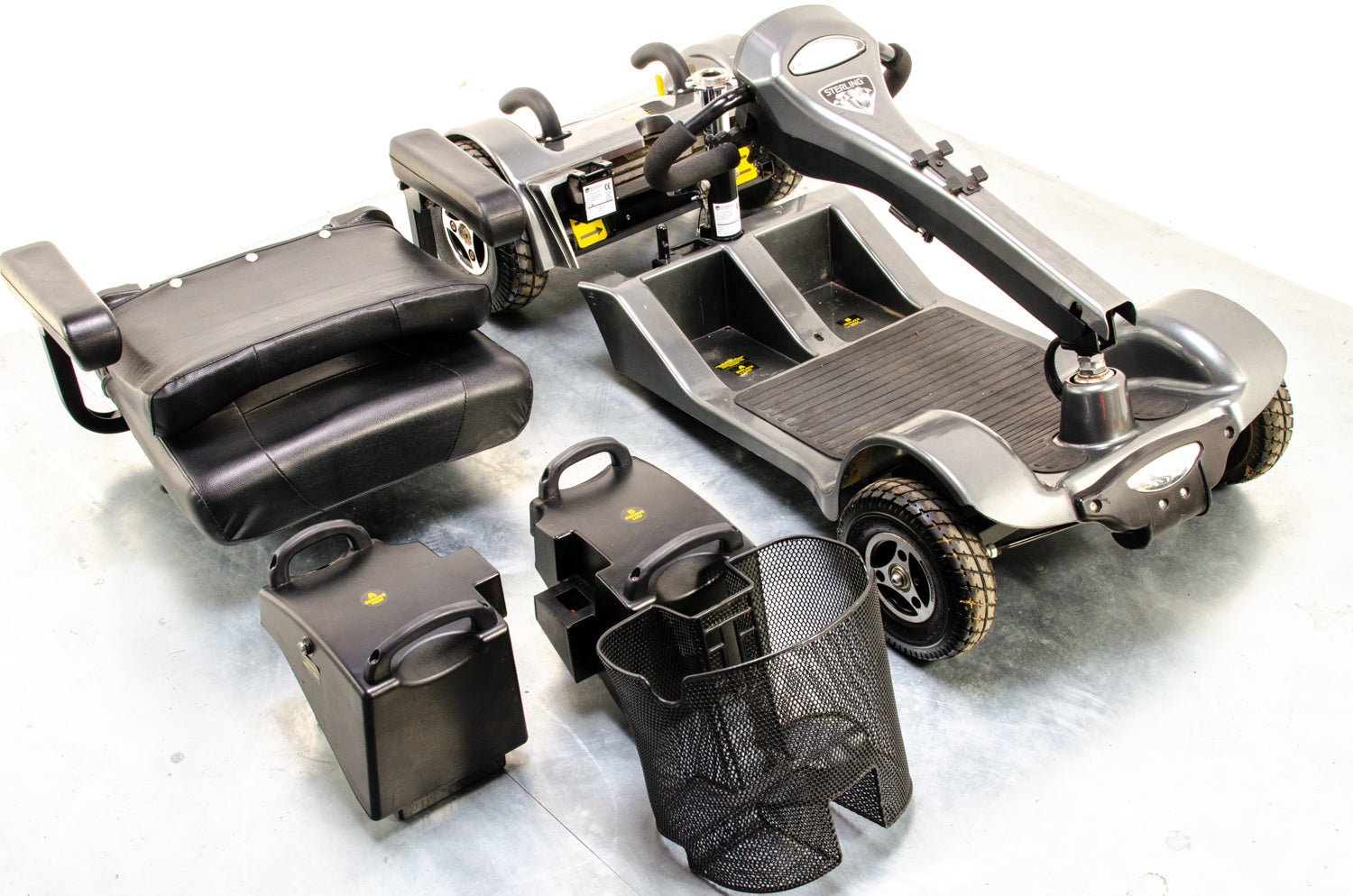 Sterling Sapphire 2 Used Mobility Scooter Midsize Transportable Pneumatic Tyres Folding Boot Grey 13082 Secondary image