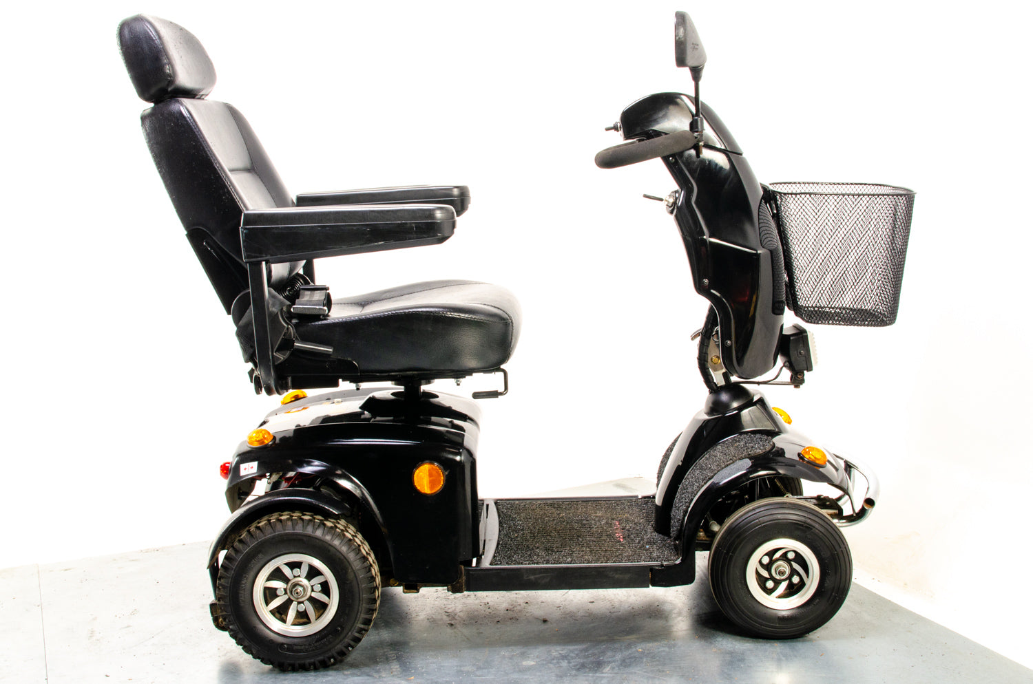 Freerider Mayfair 8 Deluxe Used Mobility Scooter 8mph Class 3 Black Suspension Pneumatic Road Pavement