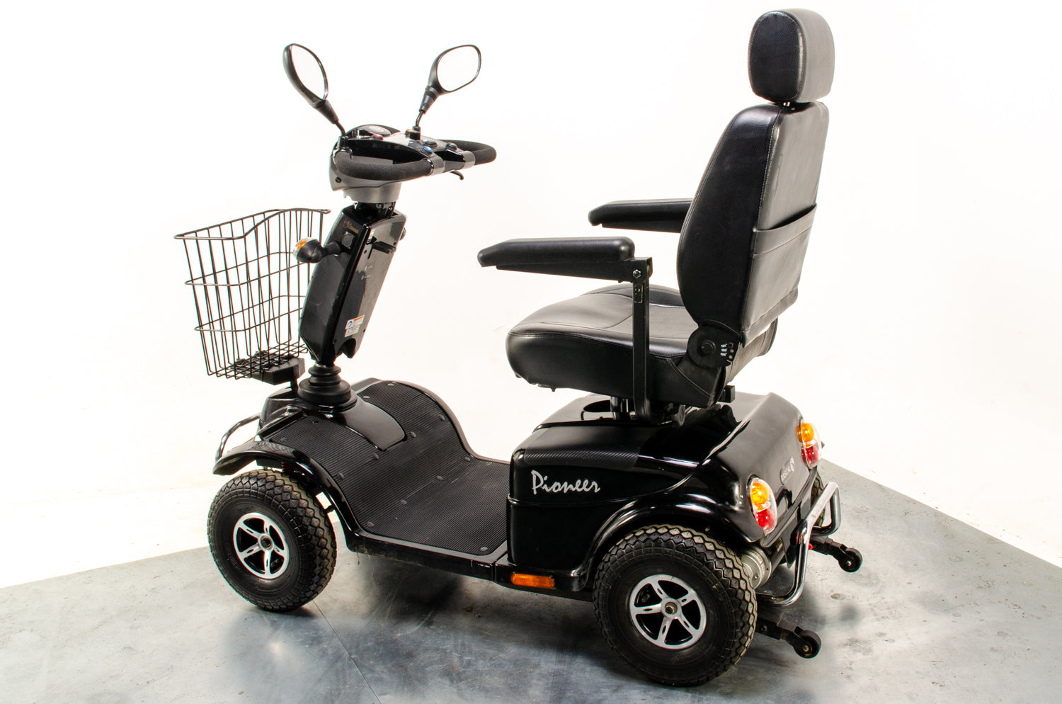 Rascal Pioneer Used Electric Mobility Scooter 8mph All-Terrain Suspension Off-Road Black 13347