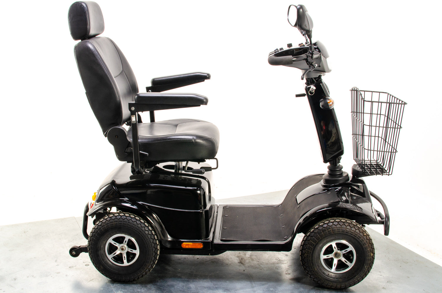 Rascal Pioneer Used Electric Mobility Scooter 8mph All-Terrain Suspension Off-Road Black 13084