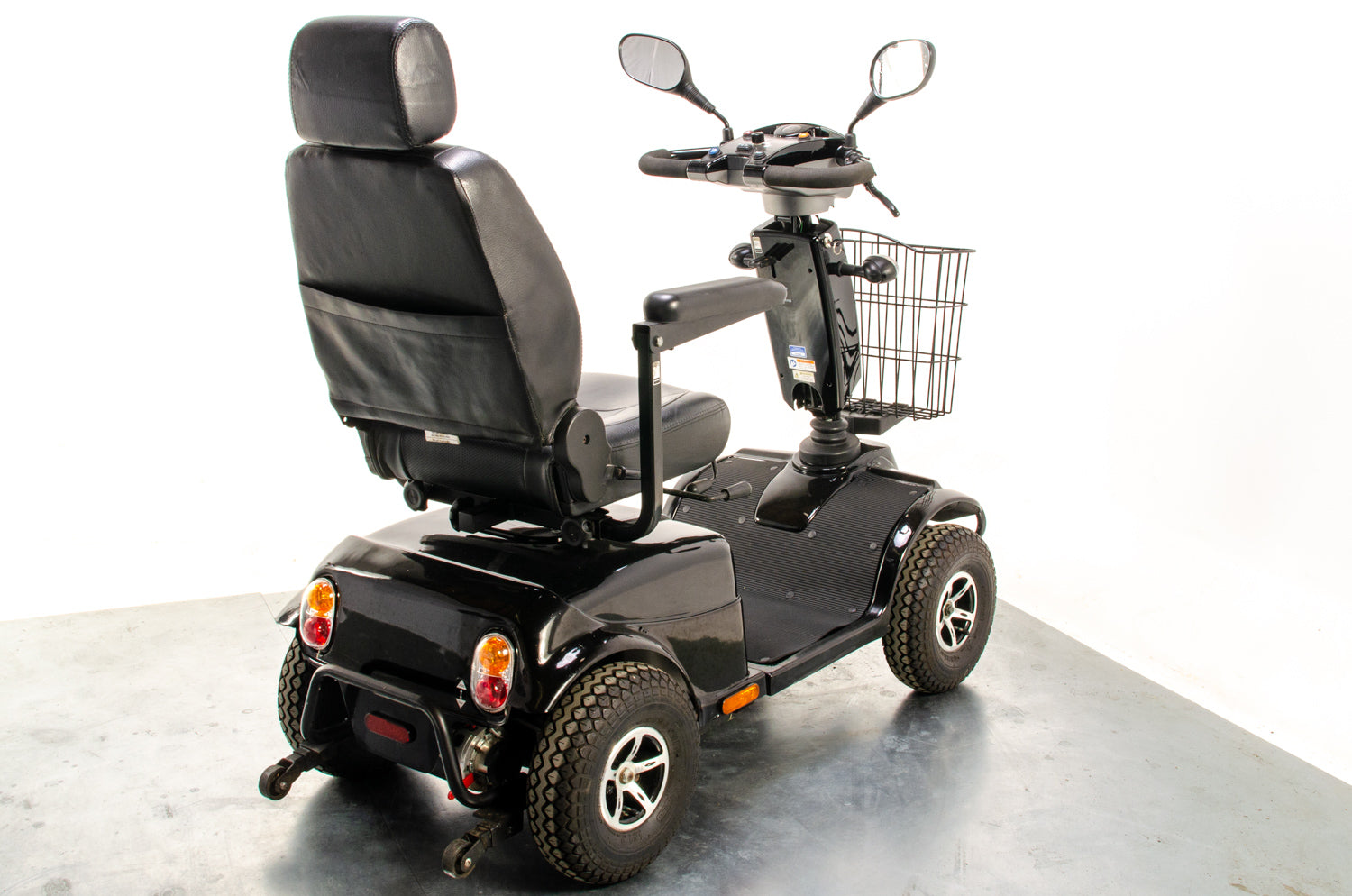 Rascal Pioneer Used Electric Mobility Scooter 8mph All-Terrain Suspension Off-Road Black 13084