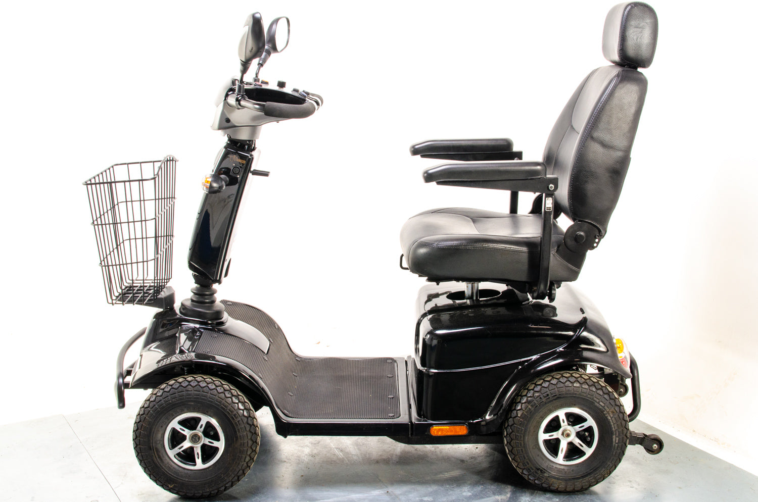 Rascal Pioneer Used Electric Mobility Scooter 8mph All-Terrain Suspension Off-Road Black 13084