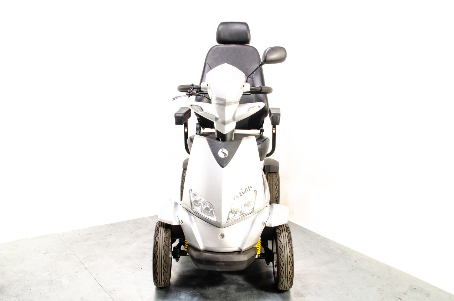 Rascal Vision Used Electric Mobility Scooter 8mph Large All-Terrain Road Legal Silver Pneumatic Tyres 13336