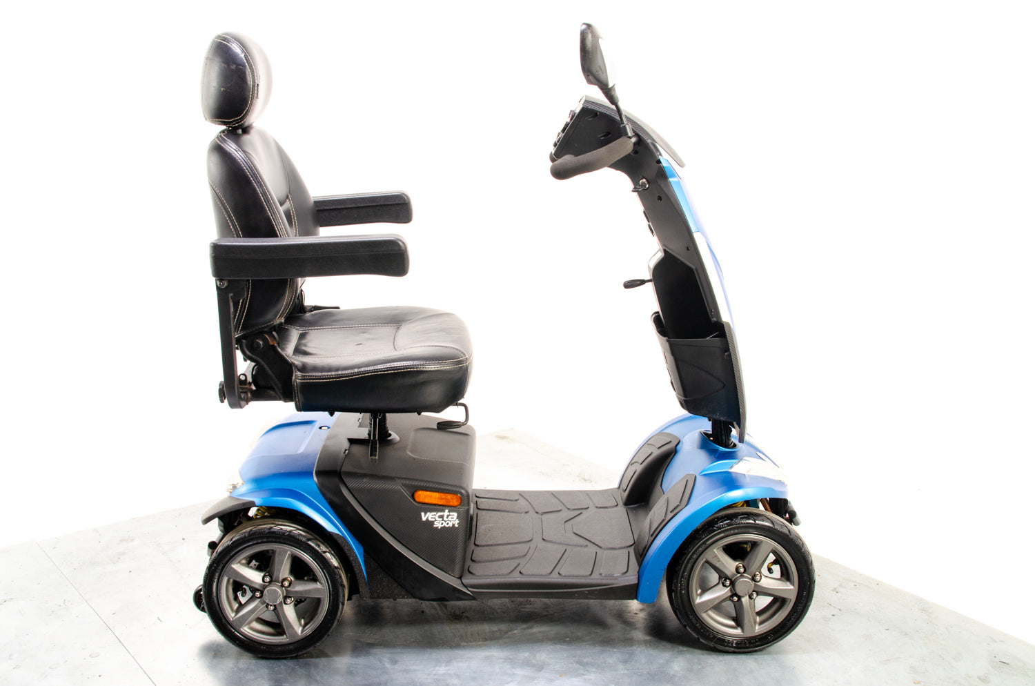 Rascal Vecta Sport Electric Mobility Scooter 8mph Suspension Max Grip All-Terrain Road Legal Blue Secondary image