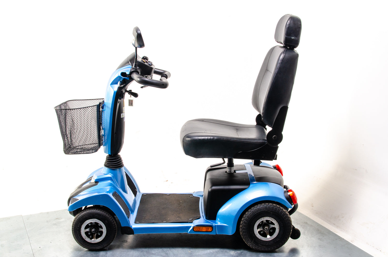 Rascal Vantage X Used Electric Mobility Scooter 6mph Compact Road Legal Baby Blue