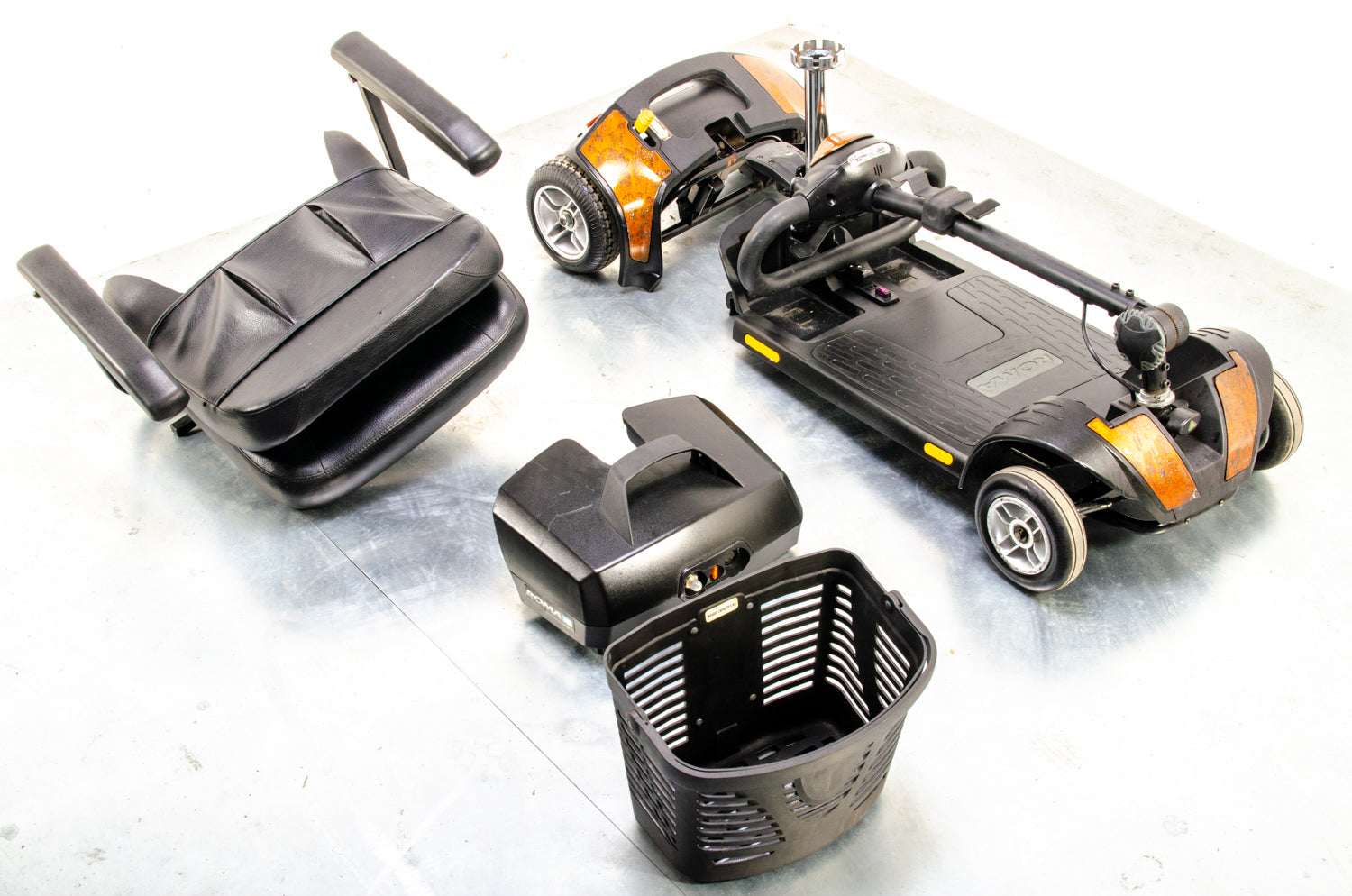 Roma Dallas Used Mobility Scooter Transportable Boot Lightweight Travel Portable Secondary image
