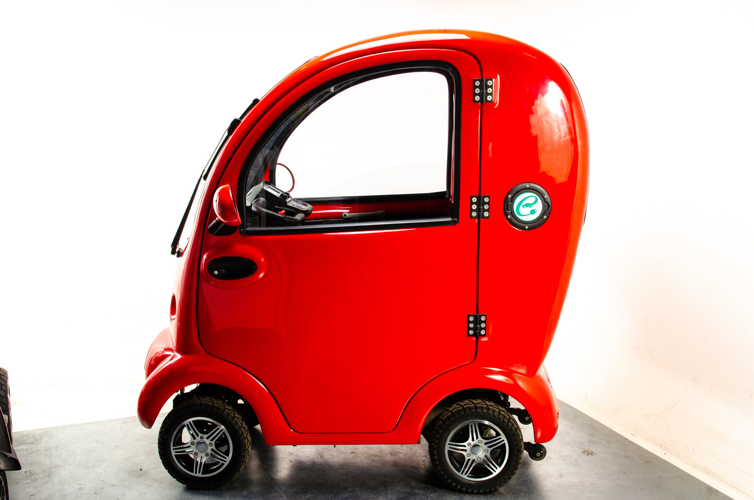 Scooterpac CabinCar MK2 8mph Used Mobility Scooter Enclosed Cabin Car Electric Road Legal Red