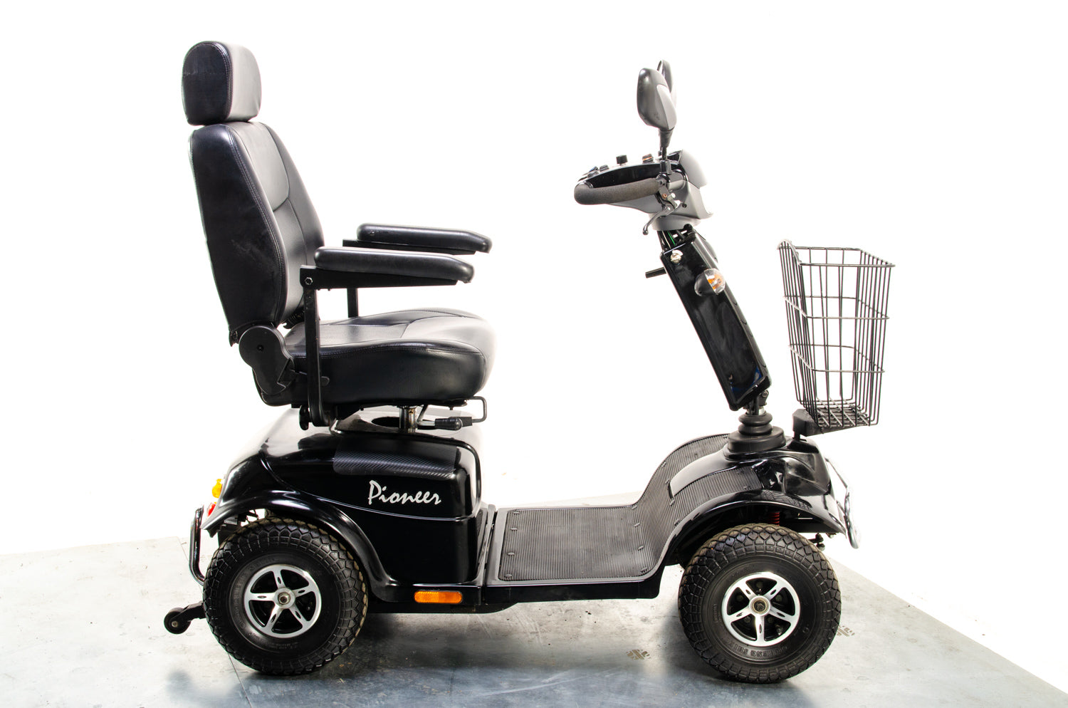 Rascal Pioneer Used Electric Mobility Scooter 8mph All-Terrain Suspension Off-Road Black 13360