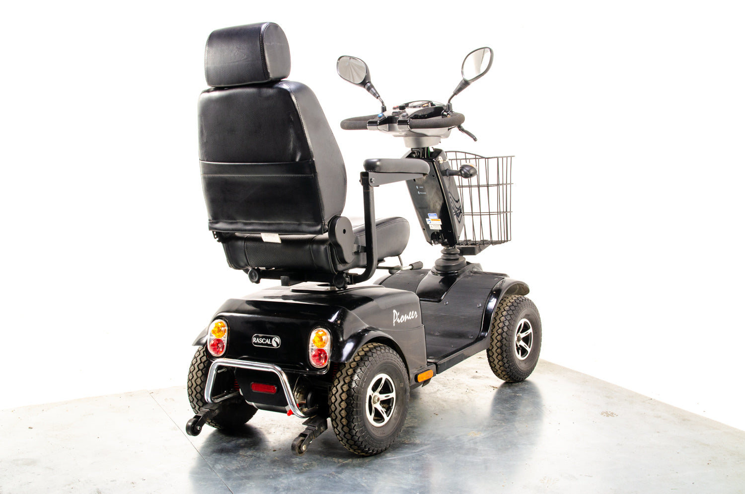 Rascal Pioneer Used Electric Mobility Scooter 8mph All-Terrain Suspension Off-Road Black 13360