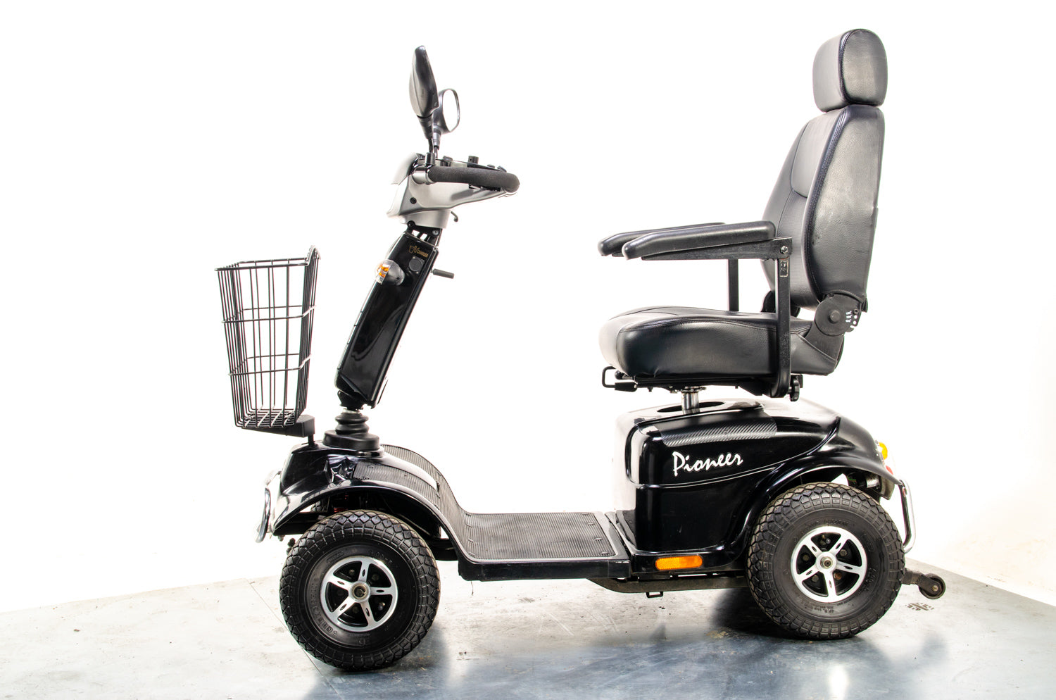 Rascal Pioneer Used Electric Mobility Scooter 8mph All-Terrain Suspension Off-Road Black 13360