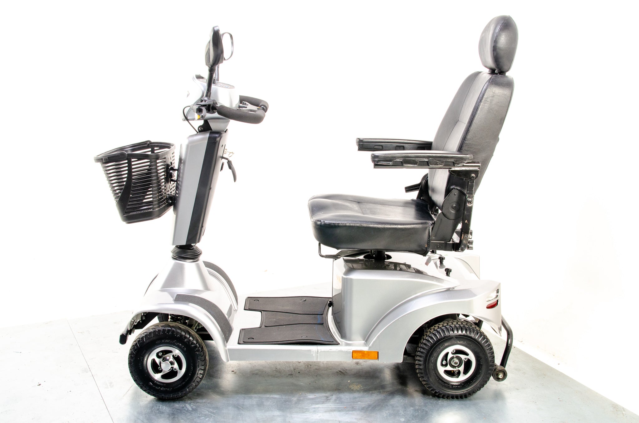 Sunrise Medical Sterling S400 Used Mobility Scooter Silver Midsize Solid Pavement 13361